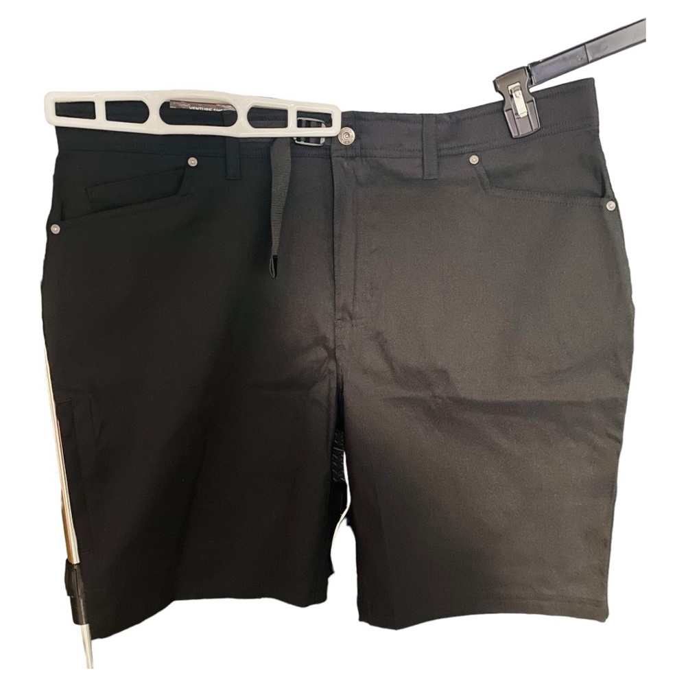 Gerry New Mens Black Venture Shorts Sz. 40